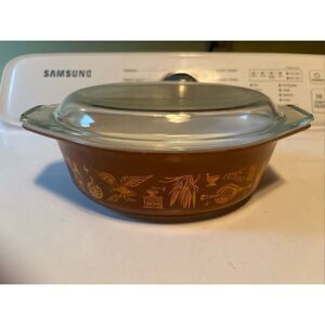 Pyrex Early American Oval Casserole Dish with Lid